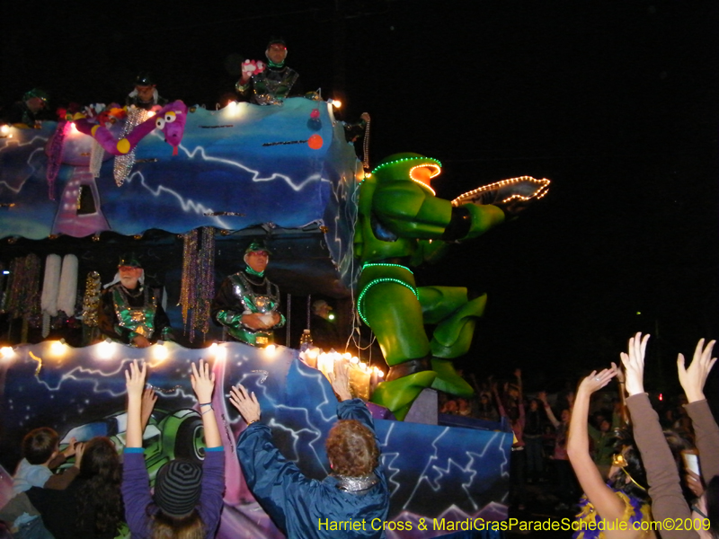 2009-Krewe-of-Caesar-Metairie-Louisiana-Mardi-Gras-Harriet-Cross-7069