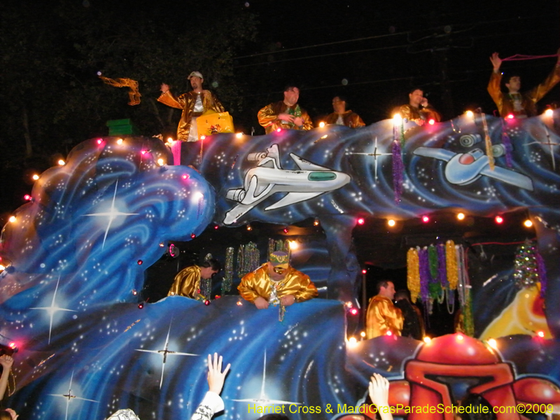 2009-Krewe-of-Caesar-Metairie-Louisiana-Mardi-Gras-Harriet-Cross-7084