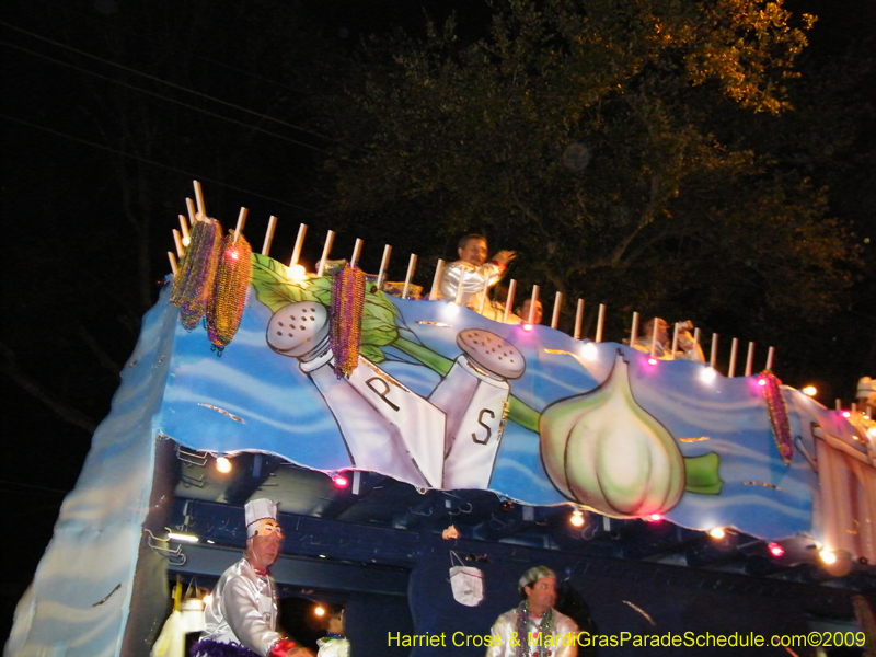 2009-Krewe-of-Caesar-Metairie-Louisiana-Mardi-Gras-Harriet-Cross-7100