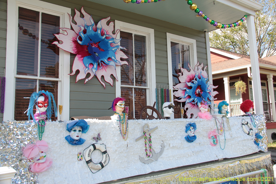 Krewe-of-House-Floats-01092-Mid-City-2021