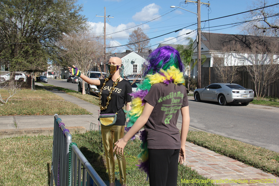 Krewe-of-House-Floats-01094-Mid-City-2021