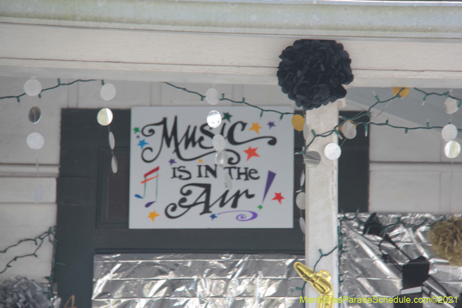 Krewe-of-House-Floats-01097-Mid-City-2021