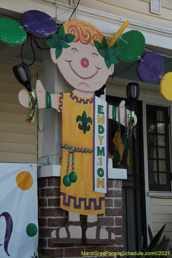 Krewe-of-House-Floats-01104-Mid-City-2021