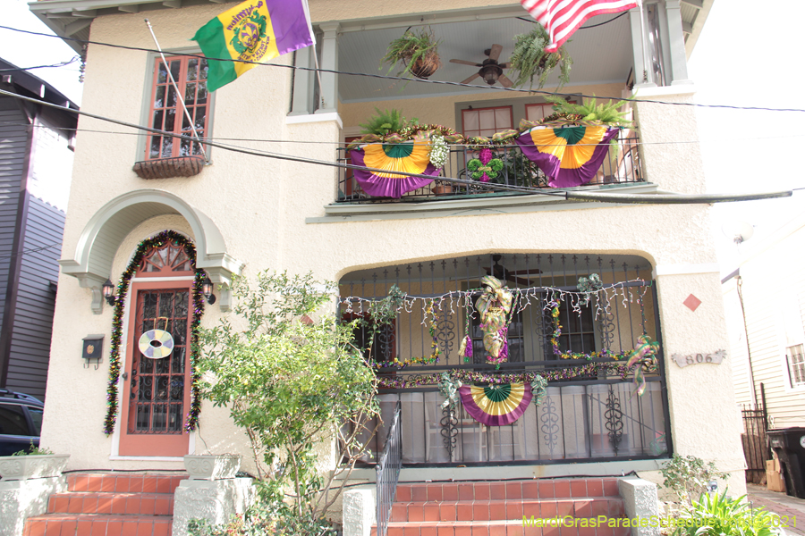 Krewe-of-House-Floats-01127-Mid-City-2021