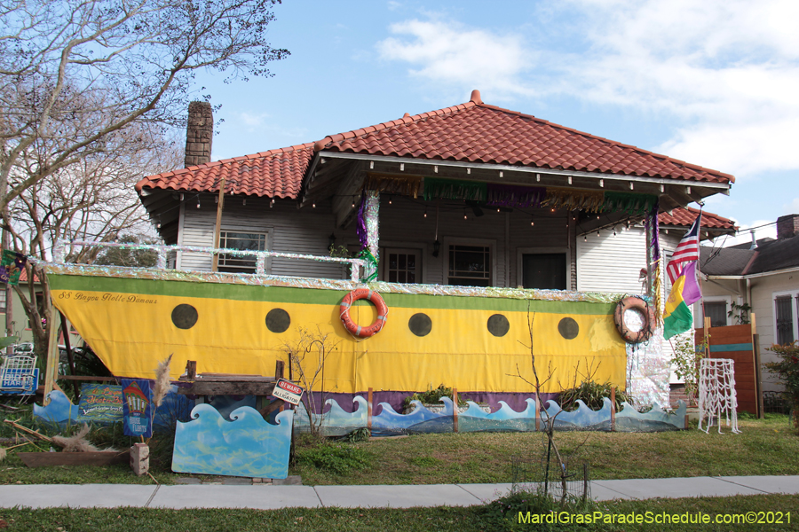 Krewe-of-House-Floats-01130-Mid-City-2021