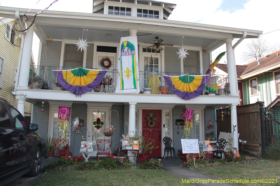 Krewe-of-House-Floats-01134-Mid-City-2021