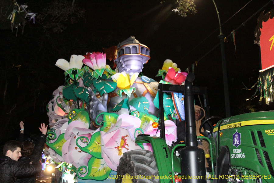 Krewe-of-Orpheus-2019-009989