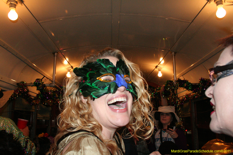 Phunny-Phorty-Phellows-Mardi-Gras-2011-New-Orleans-0160