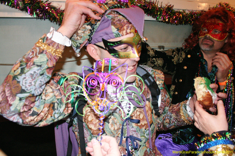 Phunny-Phorty-Phellows-Mardi-Gras-2011-New-Orleans-0182