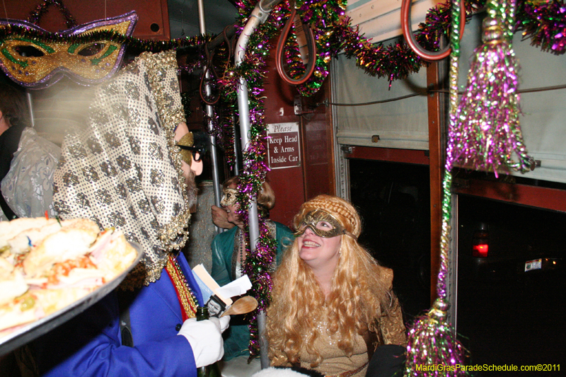 Phunny-Phorty-Phellows-Mardi-Gras-2011-New-Orleans-0211