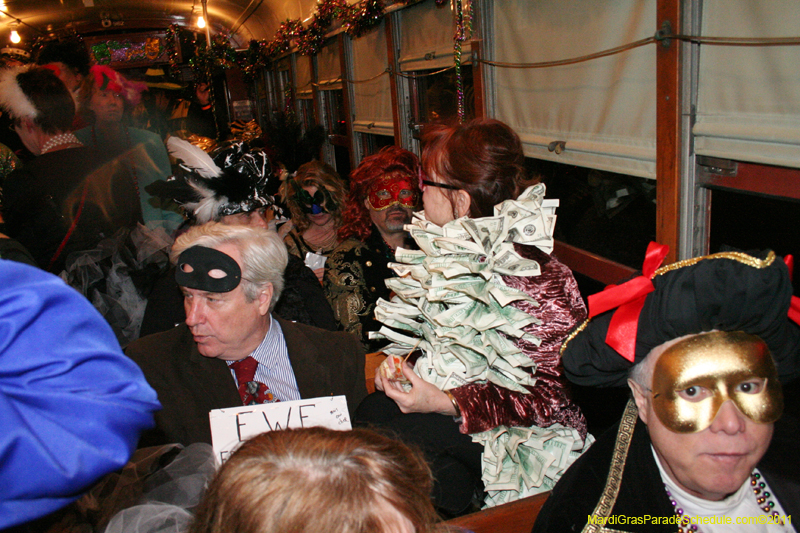 Phunny-Phorty-Phellows-Mardi-Gras-2011-New-Orleans-0213