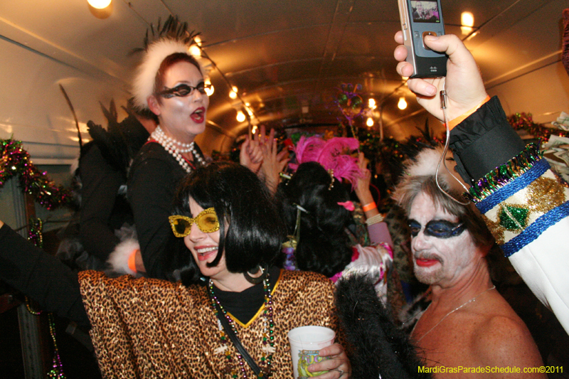 Phunny-Phorty-Phellows-Mardi-Gras-2011-New-Orleans-0222