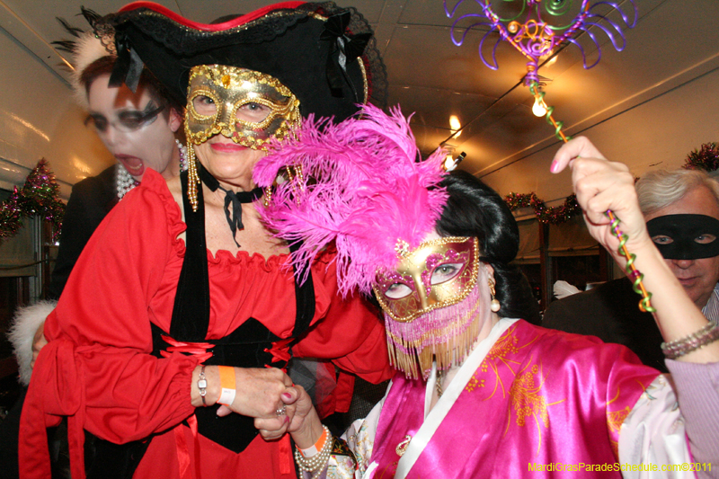 Phunny-Phorty-Phellows-Mardi-Gras-2011-New-Orleans-0226