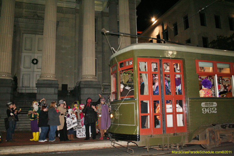 Phunny-Phorty-Phellows-Mardi-Gras-2011-New-Orleans-0258