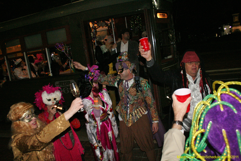 Phunny-Phorty-Phellows-Mardi-Gras-2011-New-Orleans-0263