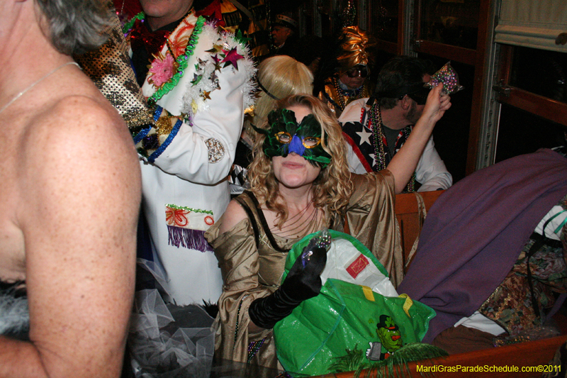 Phunny-Phorty-Phellows-Mardi-Gras-2011-New-Orleans-0285