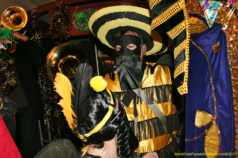 Phunny-Phorty-Phellows-Mardi-Gras-2011-New-Orleans-0322