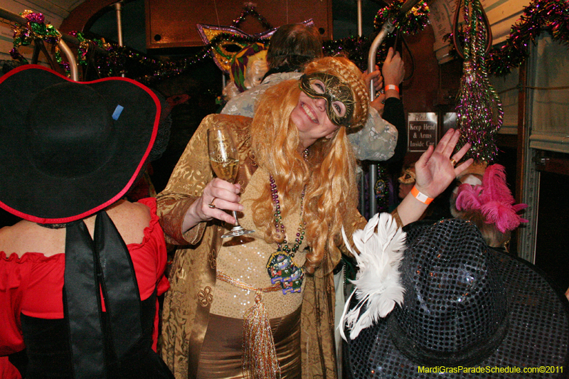 Phunny-Phorty-Phellows-Mardi-Gras-2011-New-Orleans-0330