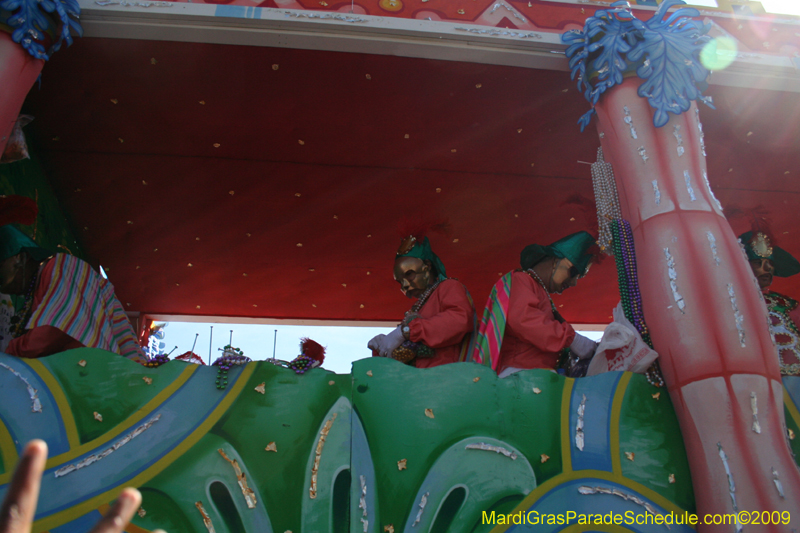 2009-Rex-King-of-Carnival-presents-Spirits-of-Spring-Krewe-of-Rex-New-Orleans-Mardi-Gras-2069