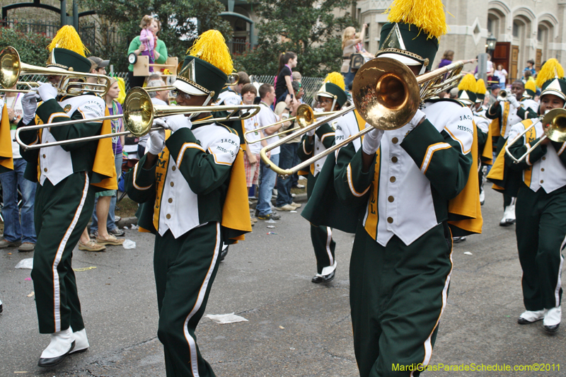 Krewe-of-Tucks-2011-0165