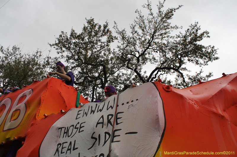 Krewe-of-Tucks-2011-0239