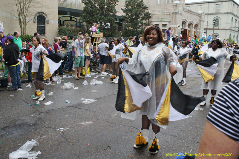 Krewe-of-Tucks-2011-0263