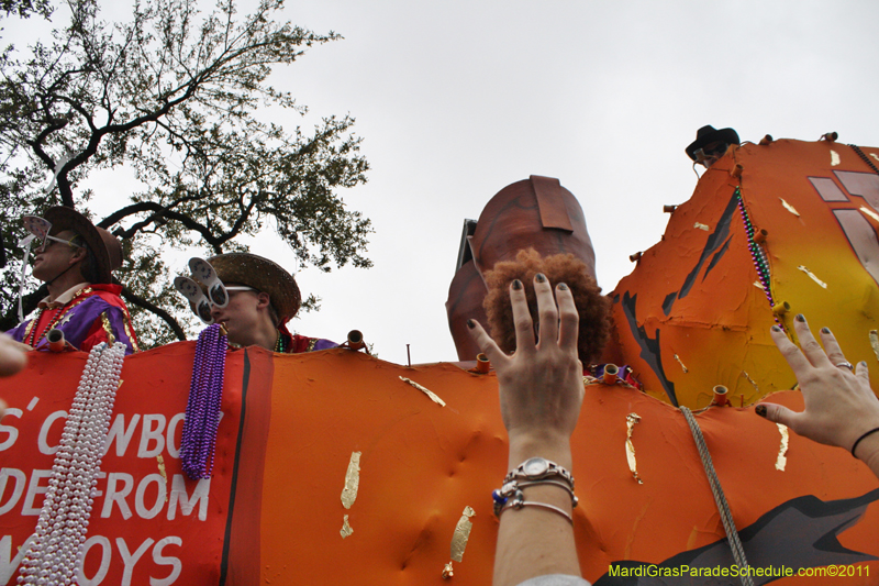 Krewe-of-Tucks-2011-0266