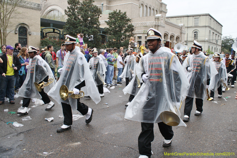 Krewe-of-Tucks-2011-0288