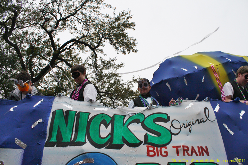 Krewe-of-Tucks-2011-0302