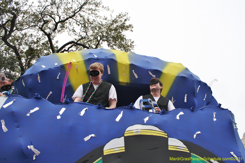 Krewe-of-Tucks-2011-0303