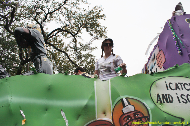 Krewe-of-Tucks-2011-0327