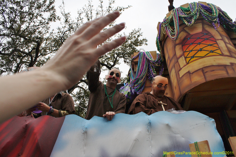 Krewe-of-Tucks-2011-0336