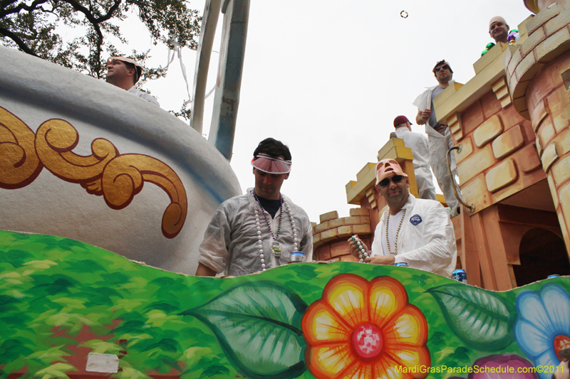 Krewe-of-Tucks-2011-0358