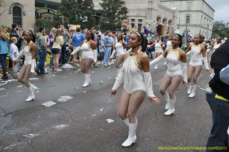 Krewe-of-Tucks-2011-0365