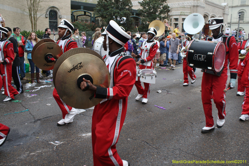 Krewe-of-Tucks-2011-0373