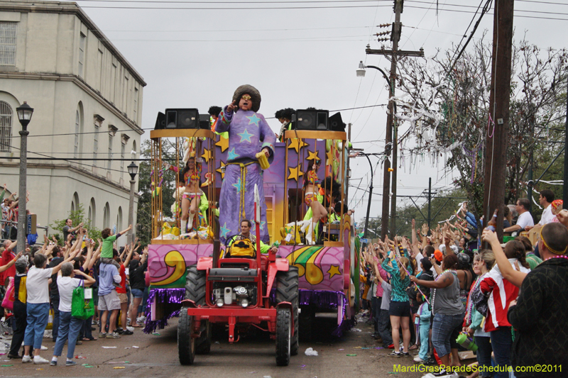 Krewe-of-Tucks-2011-0375